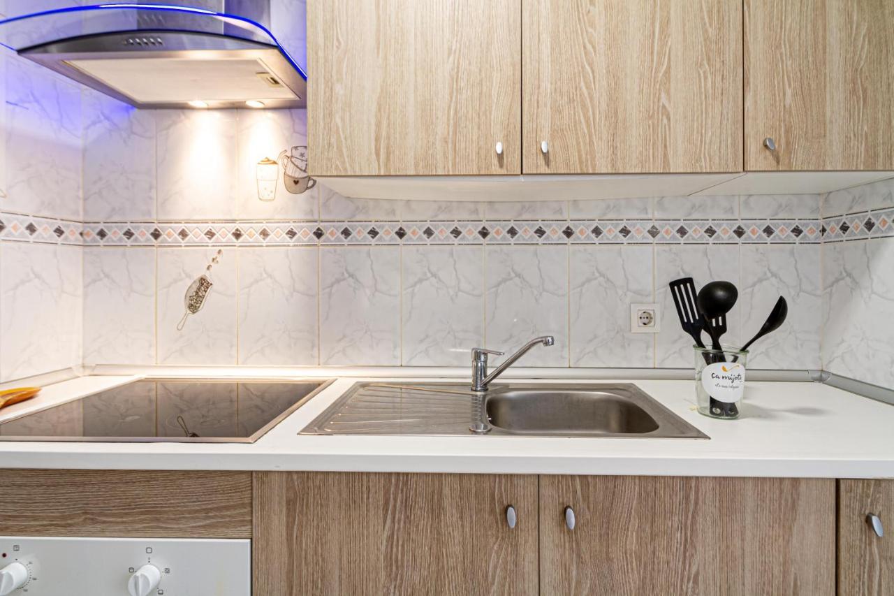 Residencial Costamar Next Bcn, 50M Beach With Swimming Pool Cabrera de Mar Exteriör bild