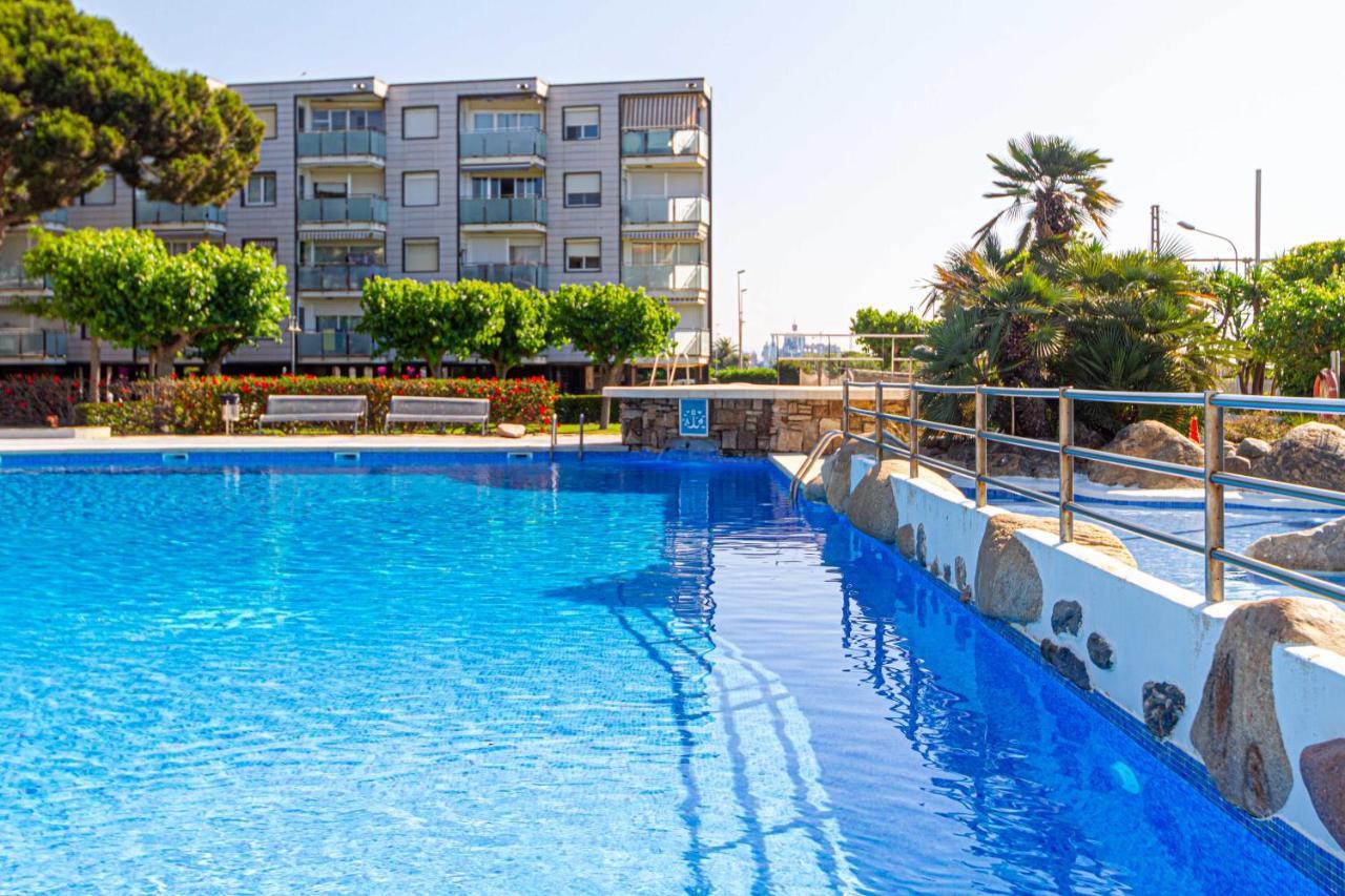 Residencial Costamar Next Bcn, 50M Beach With Swimming Pool Cabrera de Mar Exteriör bild