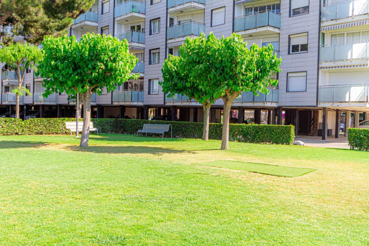 Residencial Costamar Next Bcn, 50M Beach With Swimming Pool Cabrera de Mar Exteriör bild